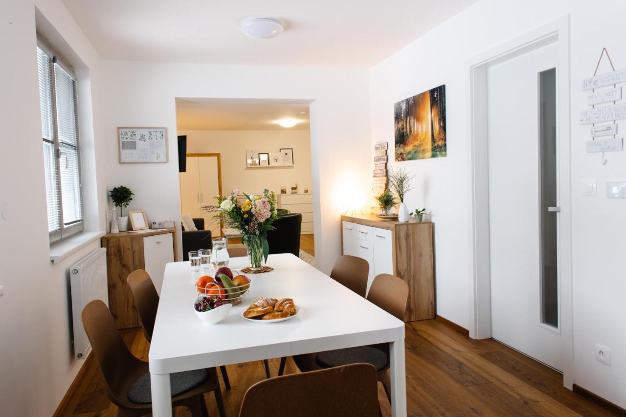 90 M2 Horsky Apartman V Centru Harrachova Luaran gambar